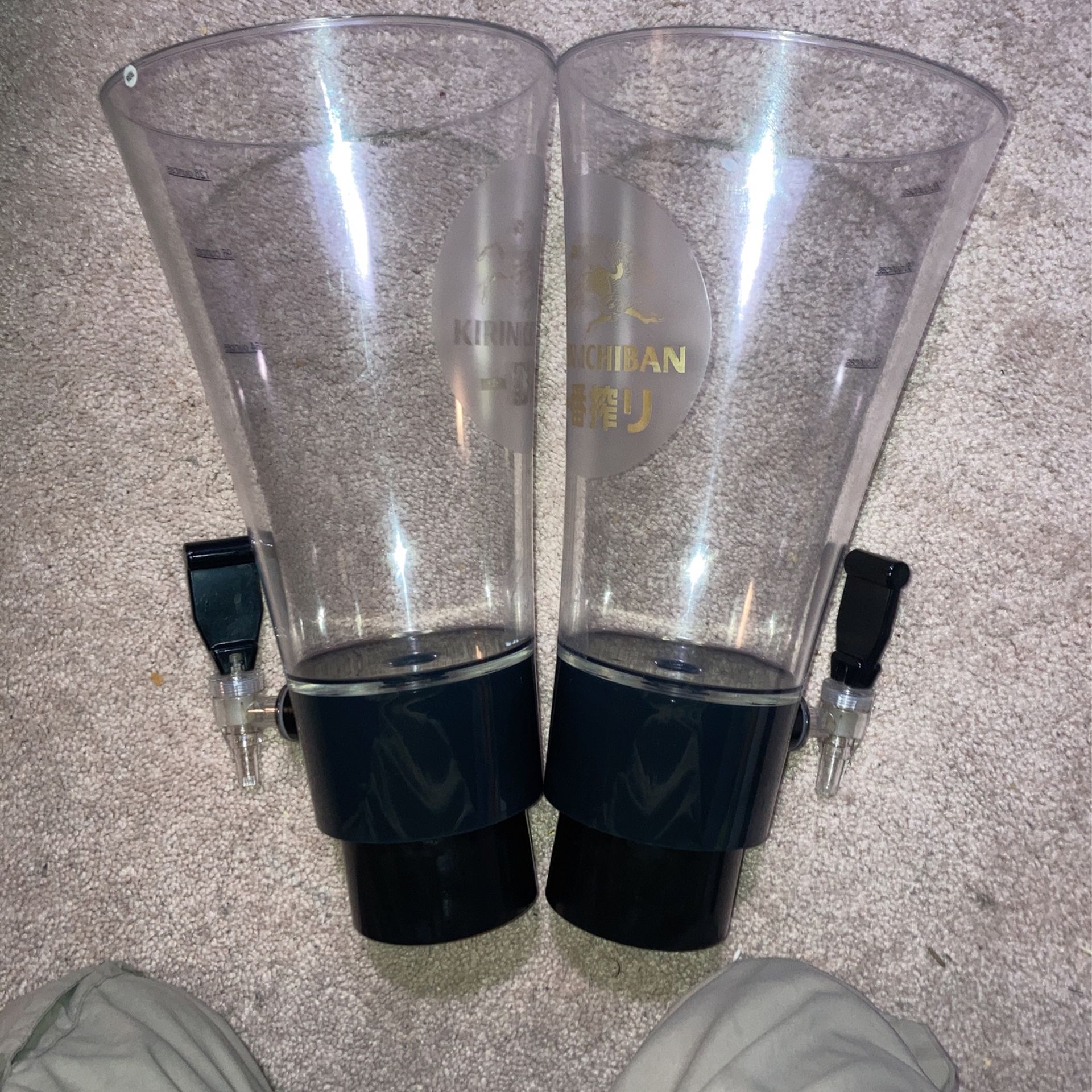 FOR SALE!!!! Party Drink Holder Set Of 2