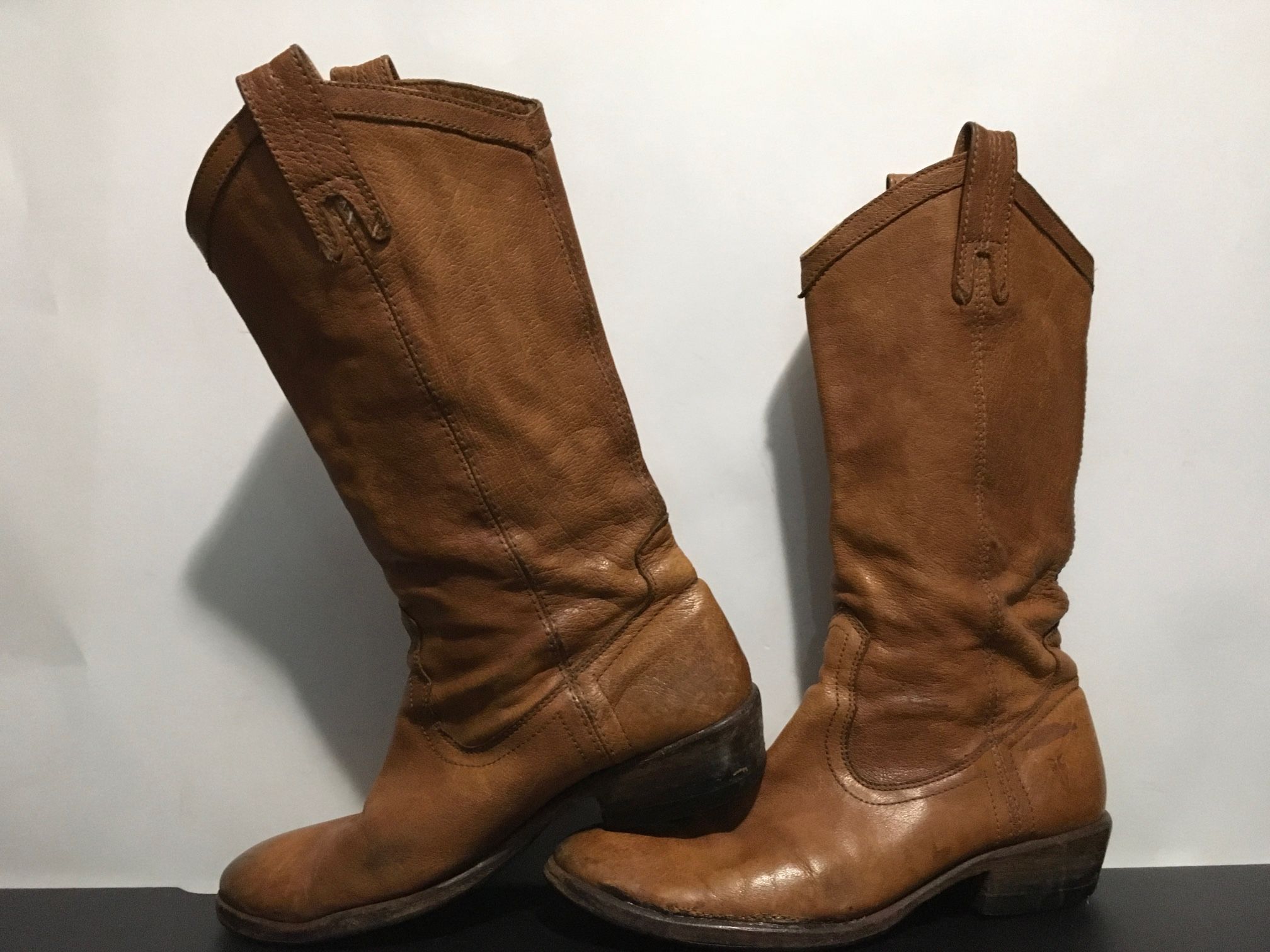 Frye Cowboy Style Boots Size Woman’s 6.5