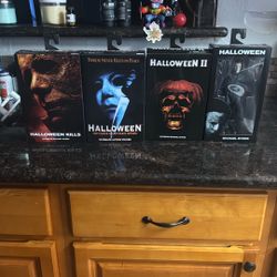 Halloween Bundle Which Include Four Figures Neca 