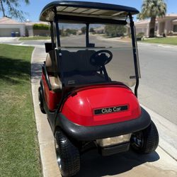 Club Car Golf Cart in Excellent Condition 