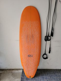 Great Condition 5'7" Surfboard