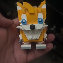 Lego Tails