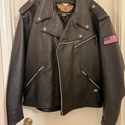 Harley’s Davidson men’s leather 3xl jacket. New without tags. Cash only pick up is in New Braunfels TX.