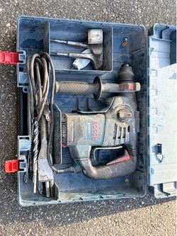 Bosch SDS HAMMER DRILL