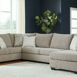 Baranello Stone RAF Sectional

