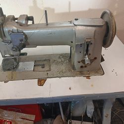 PFAFF SEWIN .MACHINE WAKING FOOT