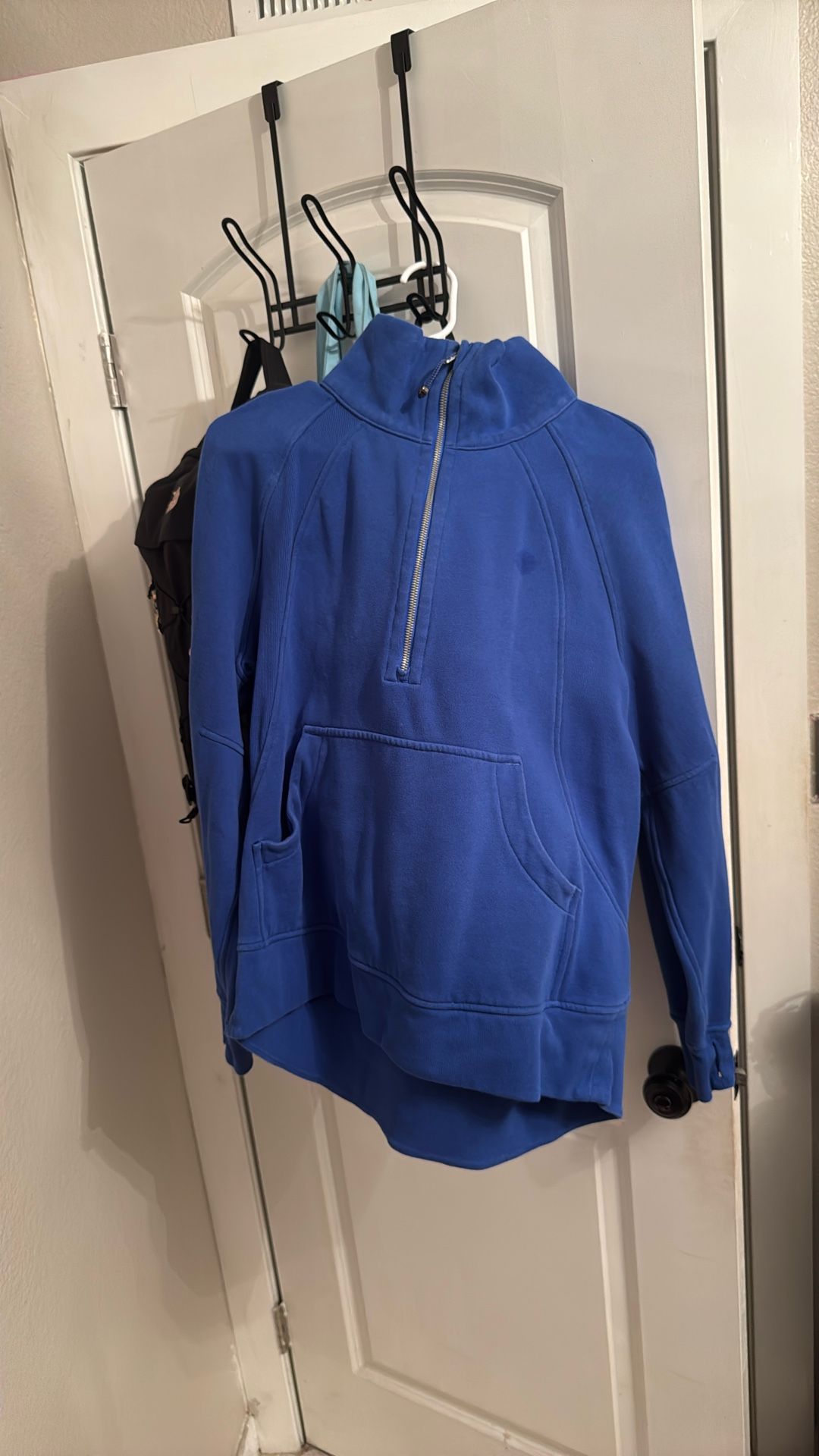 Women’s Lululemon Scuba