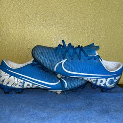 Nike Mercurial Size 7.5