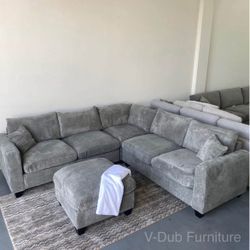 Grey Sectional And Ottoman 