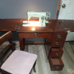 1955-1958 Singer Sewing Machine Table With Chair