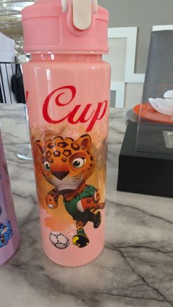 Kpop mirror and bottle