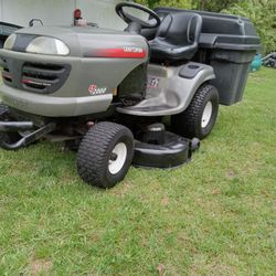 Performance Series Custom Mower. Fully Hydro Reduced From1400.  Saturday Deal