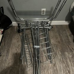 Estante Grande Para Uso Pesado, Perfecto Para Colgar Ropa Solo Lo Ensamble Pero No Se Usó 
