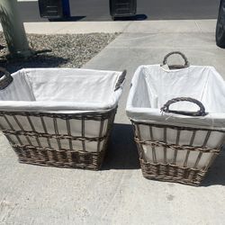 Straw Baskets With A Clothe Cover