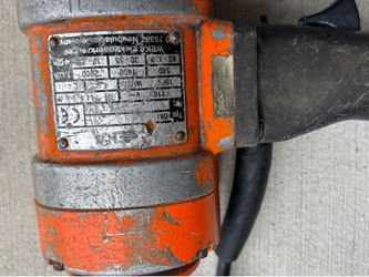 Weka handheld core machine.