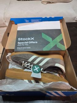 PRICE NEGOTIABLE adidas Handball Spezial Earth Strata Gum Size 9.5