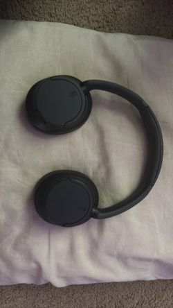 Sony wch720n Headphones (No Box)