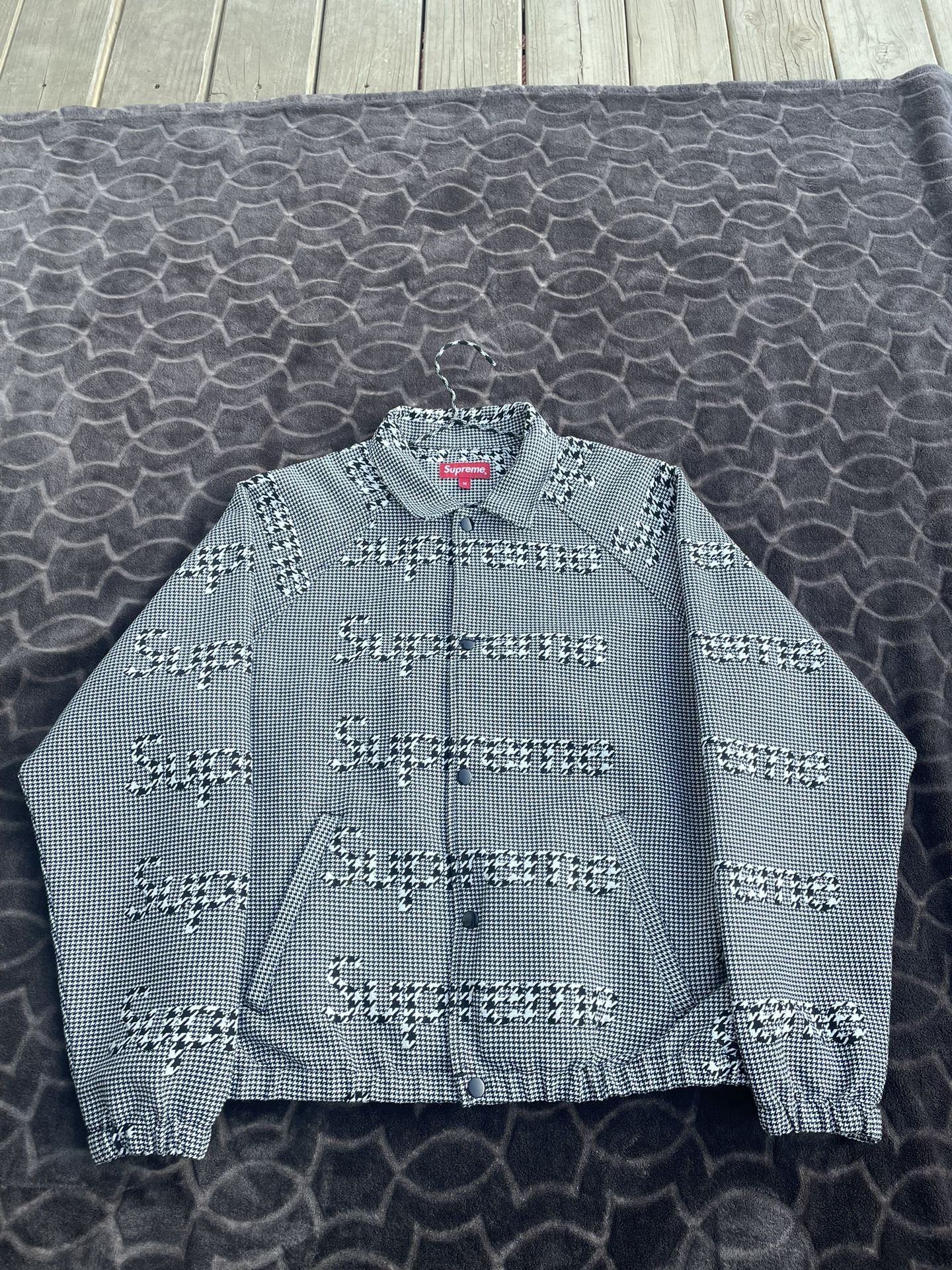 Supreme Houndstooth Logo Snap Front Jacket Size Medium