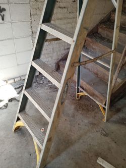 6 ft step ladder