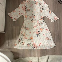 White dress With Flowers On It (size:small)