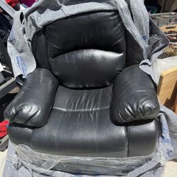 New Leather Reclining Chair 