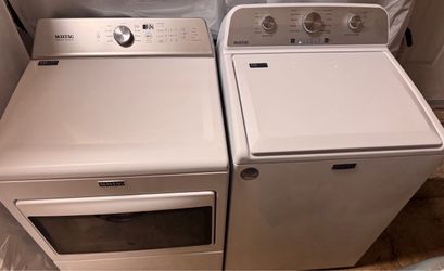 Maytag Washer & Electric Dryer
