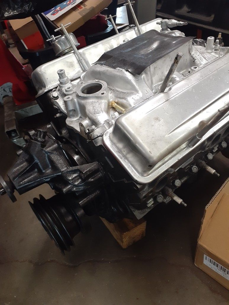 350 Chevy Motor 