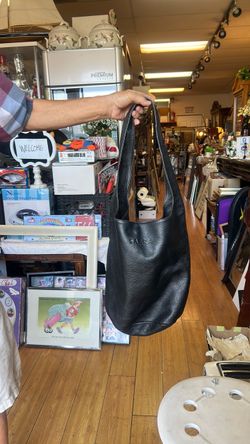 Saira Black Leather Shoulder Bag