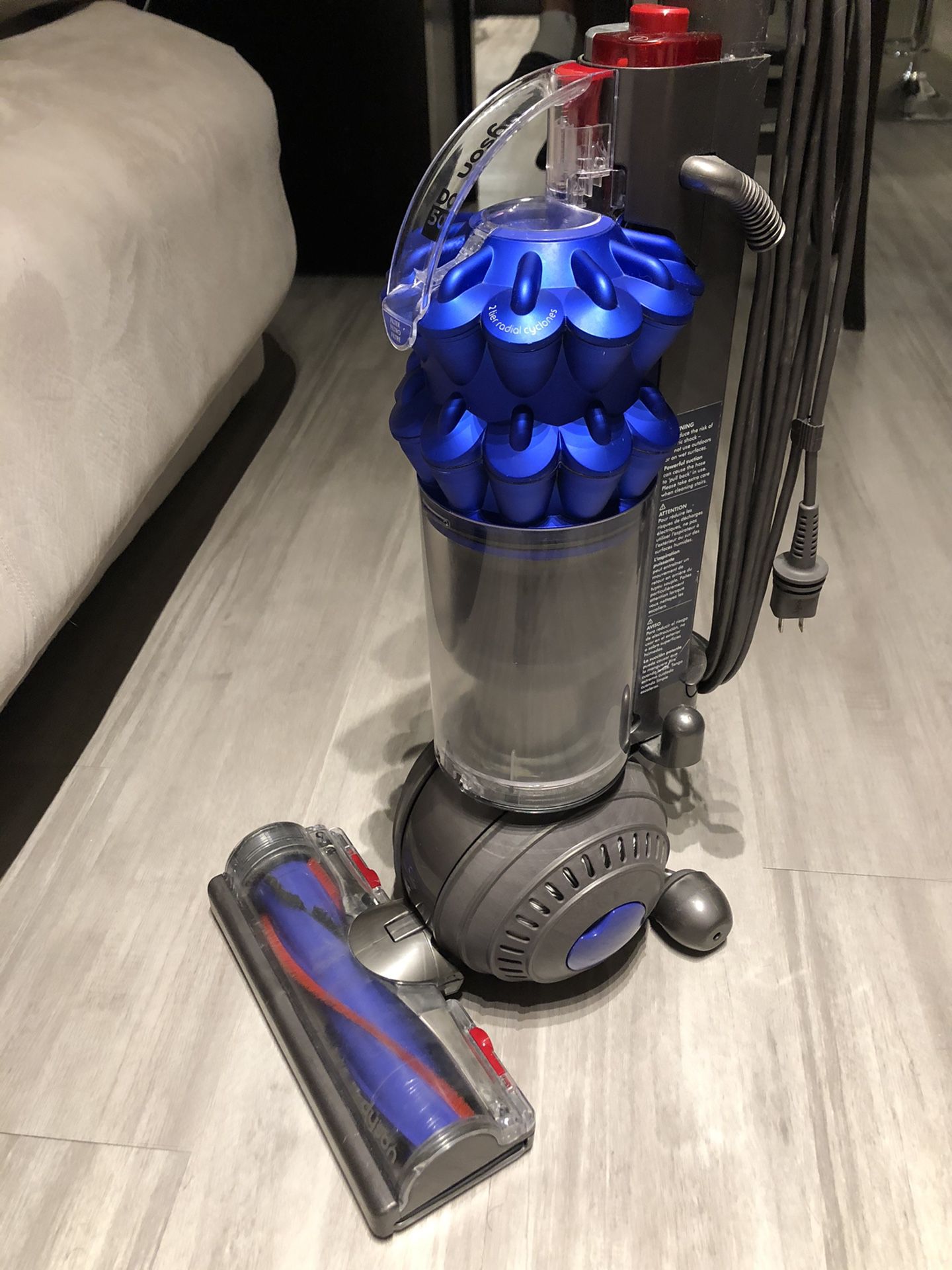 Dyson DC50 Vacuum in Good Condition!