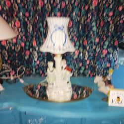 Vintage Ceramic Lamp No Chips Or Cracked