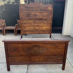 Vintage Full Size Wood Sleigh Bed 