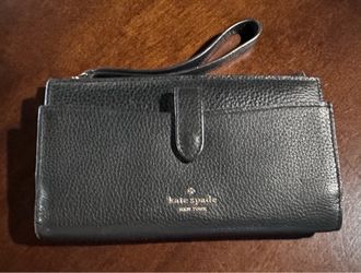 Kate Spade Wristlet