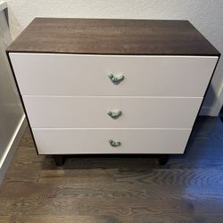 3 Drawer Children’s Dresser 