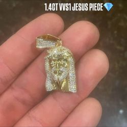 VVS1 Jesus Piece 