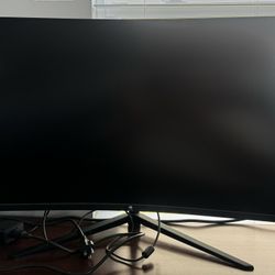 Curved Gaming Monitor 
