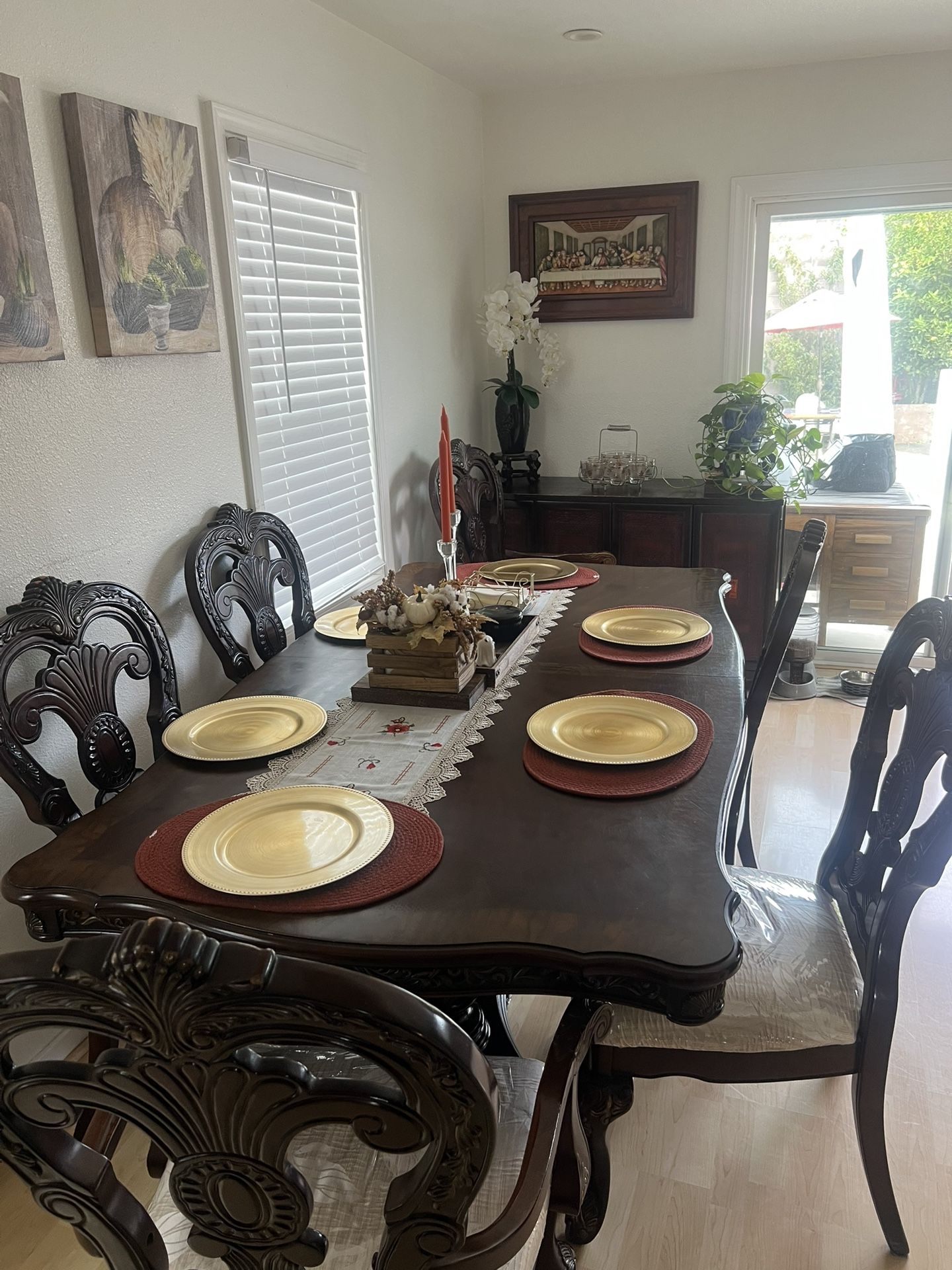 Table With 6 Chairs And Storage