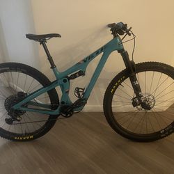 Yeti sb100 c series carbon small frame