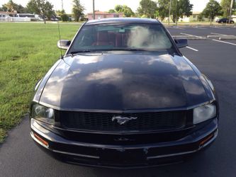2005 Ford Mustang ($1000 downpayment)