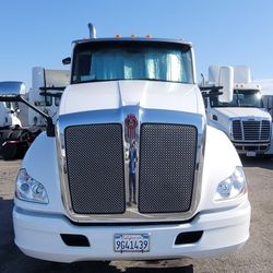 2015 Kenworth T680 2 Axle City Tractor