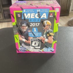 2017 Donruss Optic Football Mega Box Sealed
