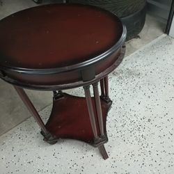 Wood Circular End Table With Drawer