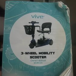 Vive 3 Wheel Mobility Scooter Blue