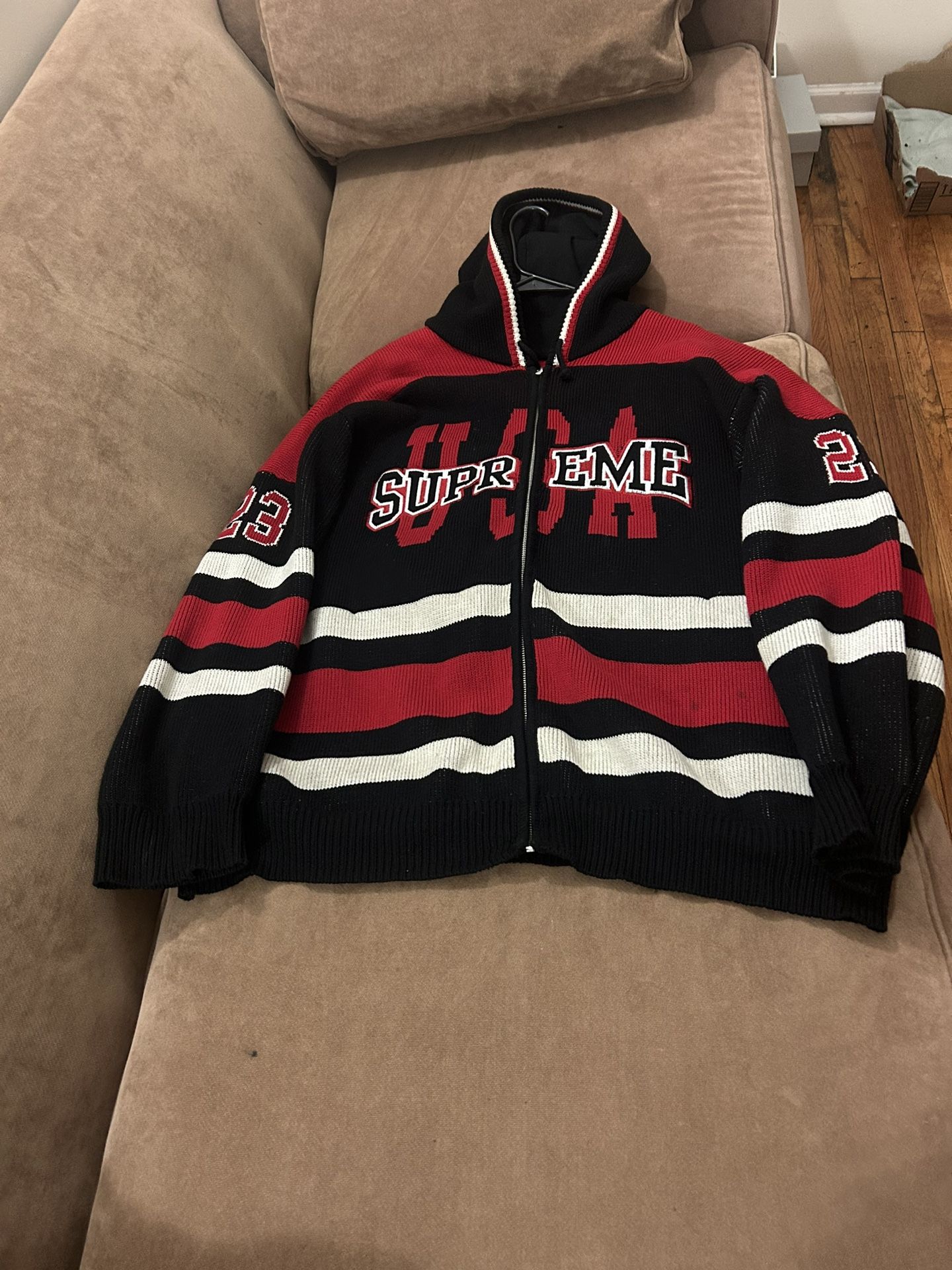 Supreme Logo USA Edition Hoodie