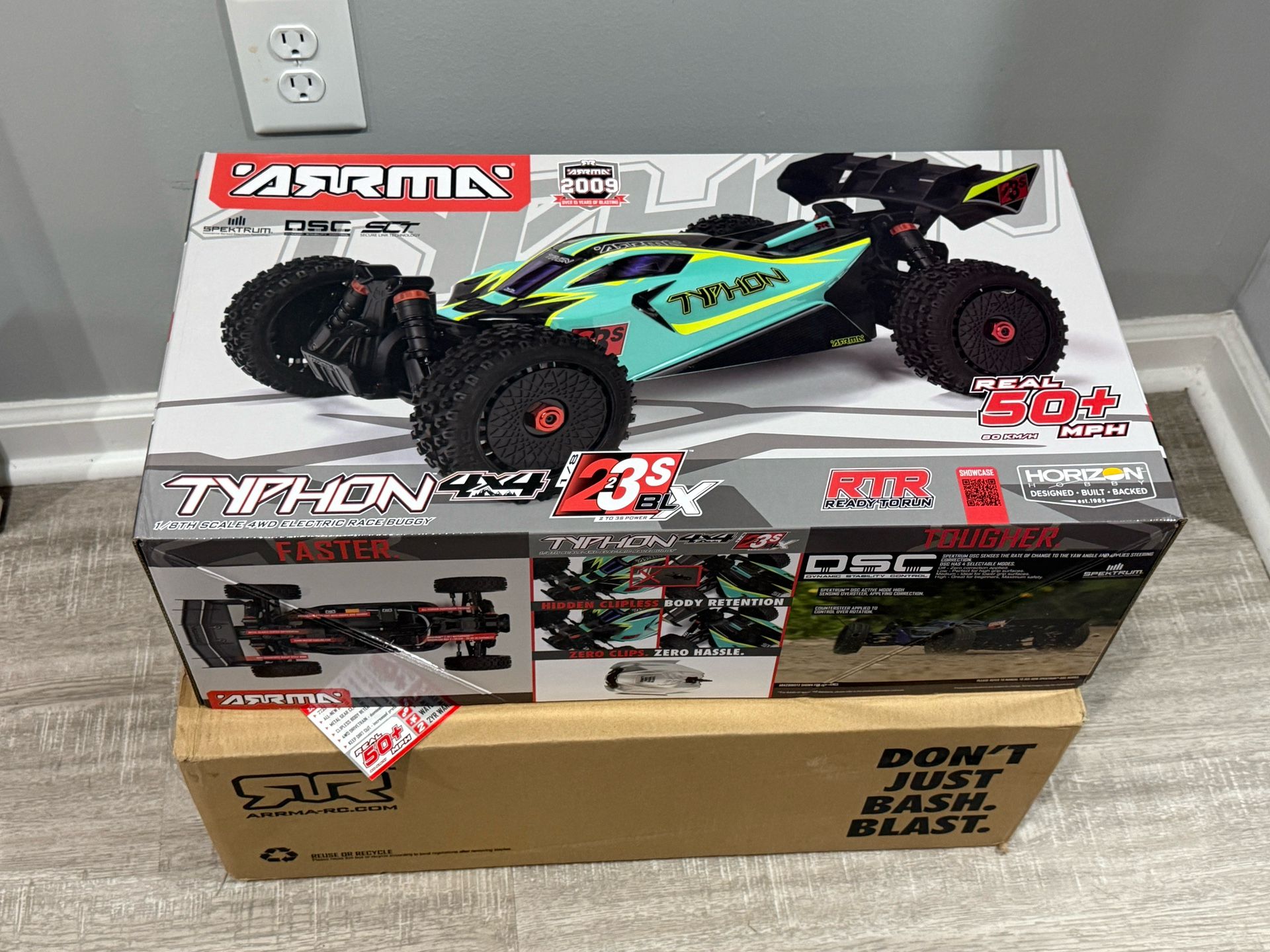 New Arrma Typhon 223s. Sealed Box