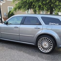 07 Dodge MAGNUM SXT 