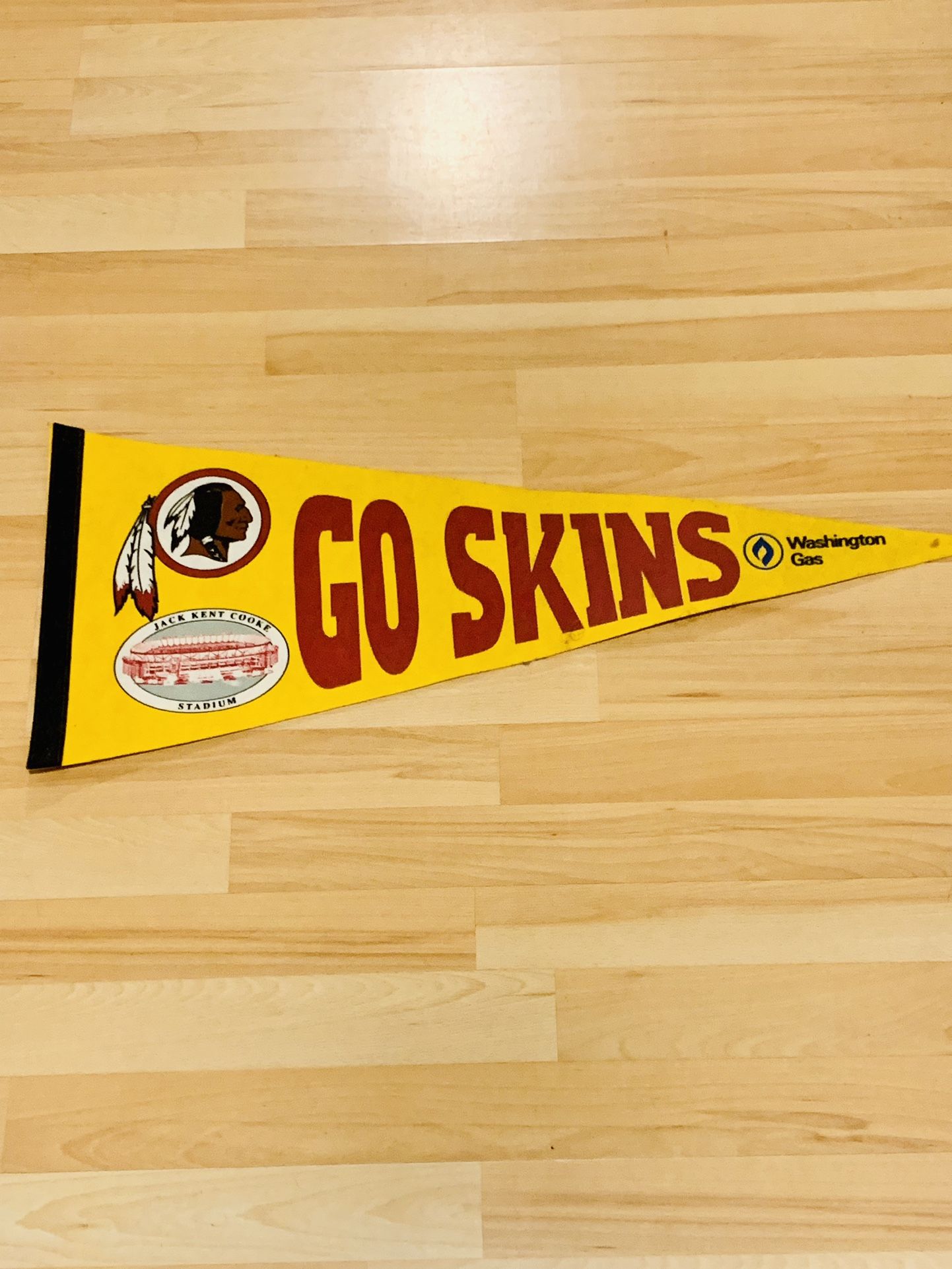 WASHINGTON REDSKIN MEMORABILIA - sporting goods - by owner - sale