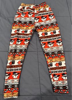 Free Small (5T) Christmas Holiday Print Leggings