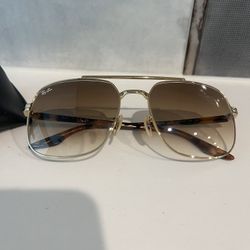 *AUTHENTIC* Ray Ban RB3699