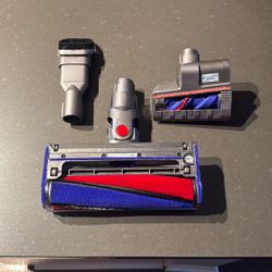 Dyson V8 Accessories 