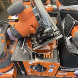 RIDGID 18V SubCompact Brushless Cordless 6-1/2 in. Circular Saw (Tool Only